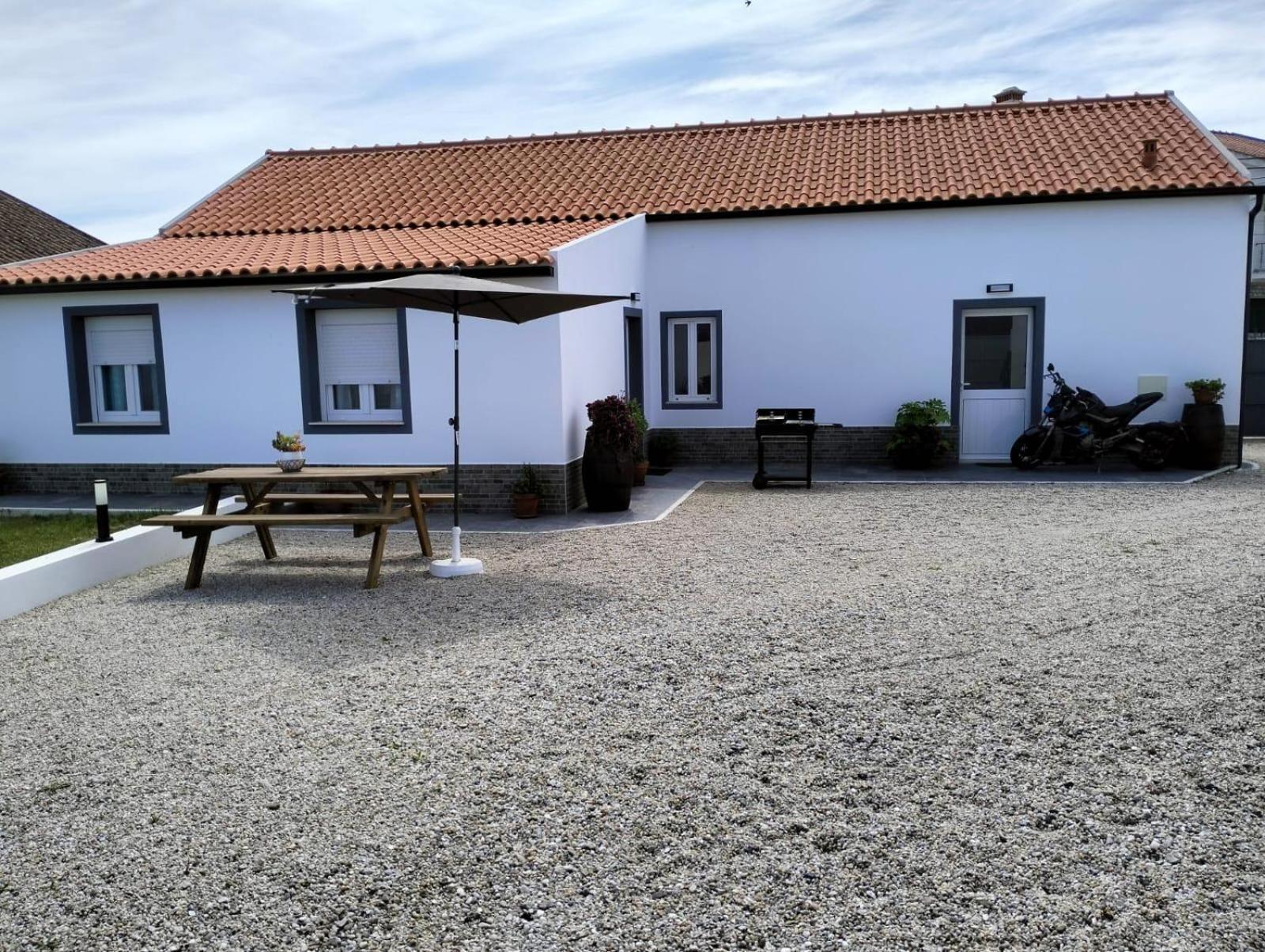 오비도스 Casa Da Pitoquinha II 빌라 외부 사진